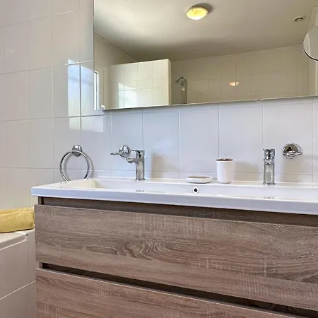 Stunning In Sur Vernazobre Vakantiehuis *