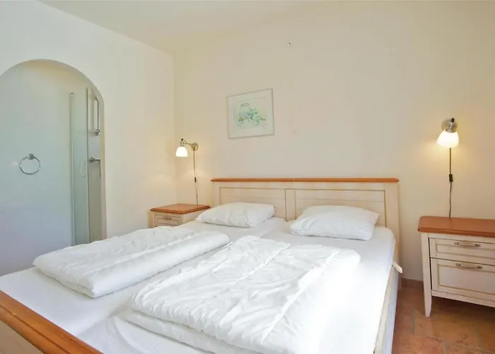 Stunning In Sur Vernazobre Prades-sur-Vernazobre